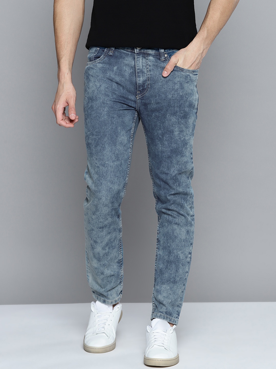 

Mast & Harbour Men Blue Skinny Fit Light Fade Stretchable Jeans