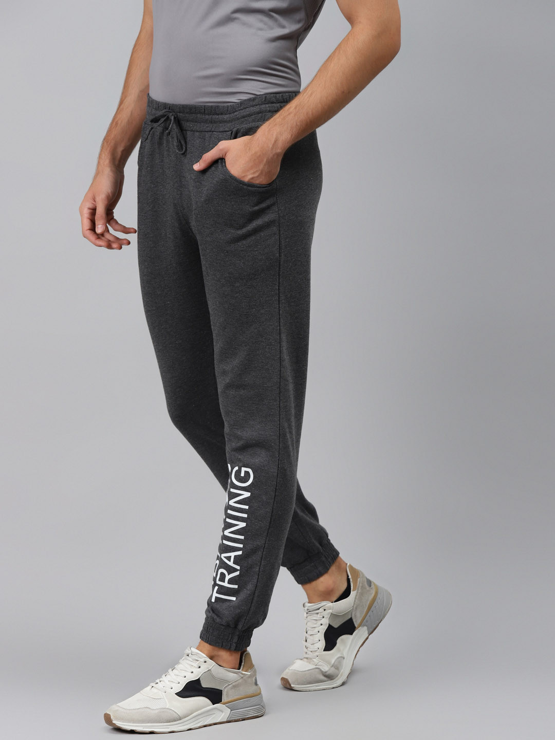 

Hubberholme Men Charcoal Solid Joggers