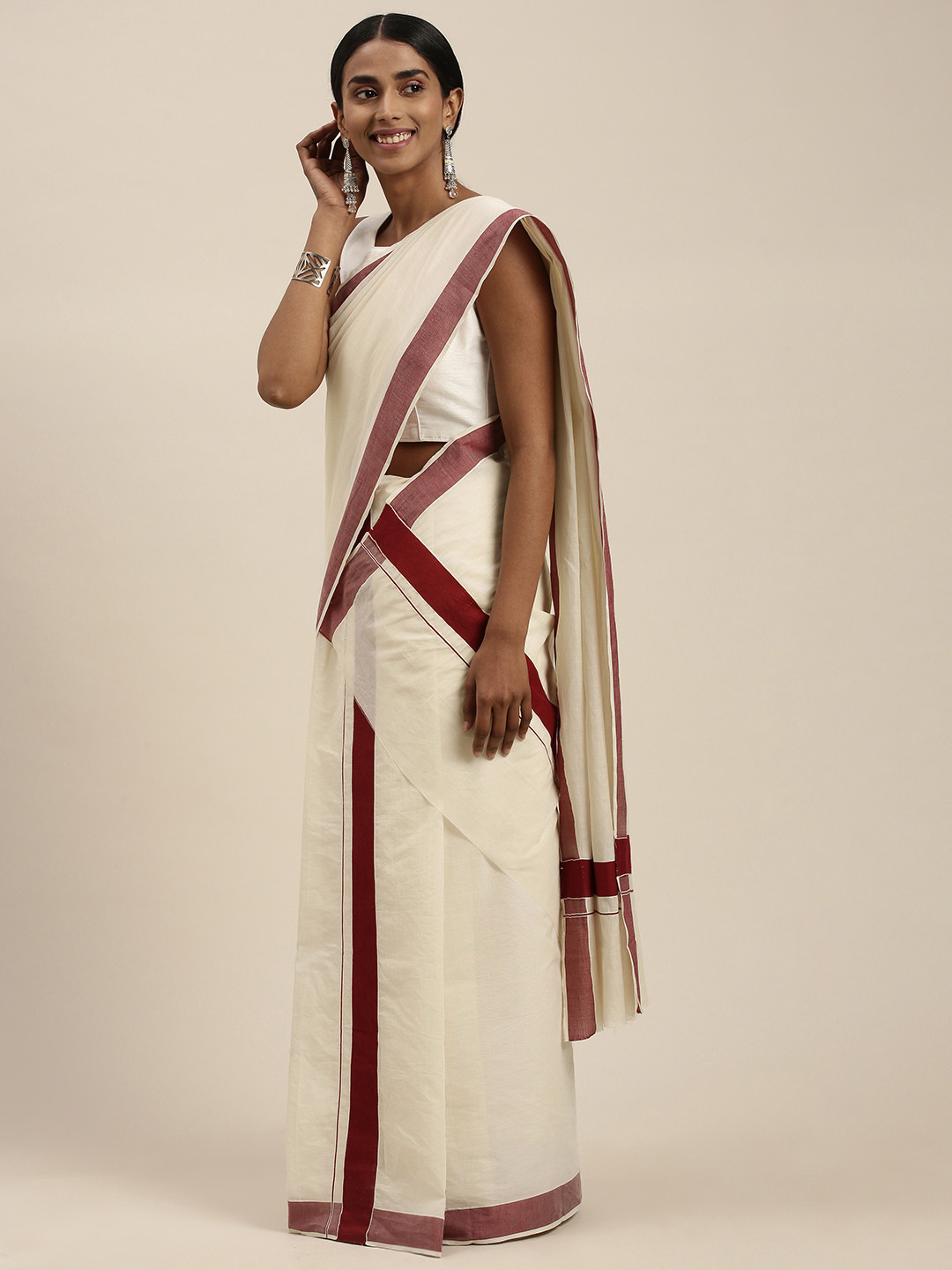 

Thara Sarees Off White Pure Cotton Kasavu Saree