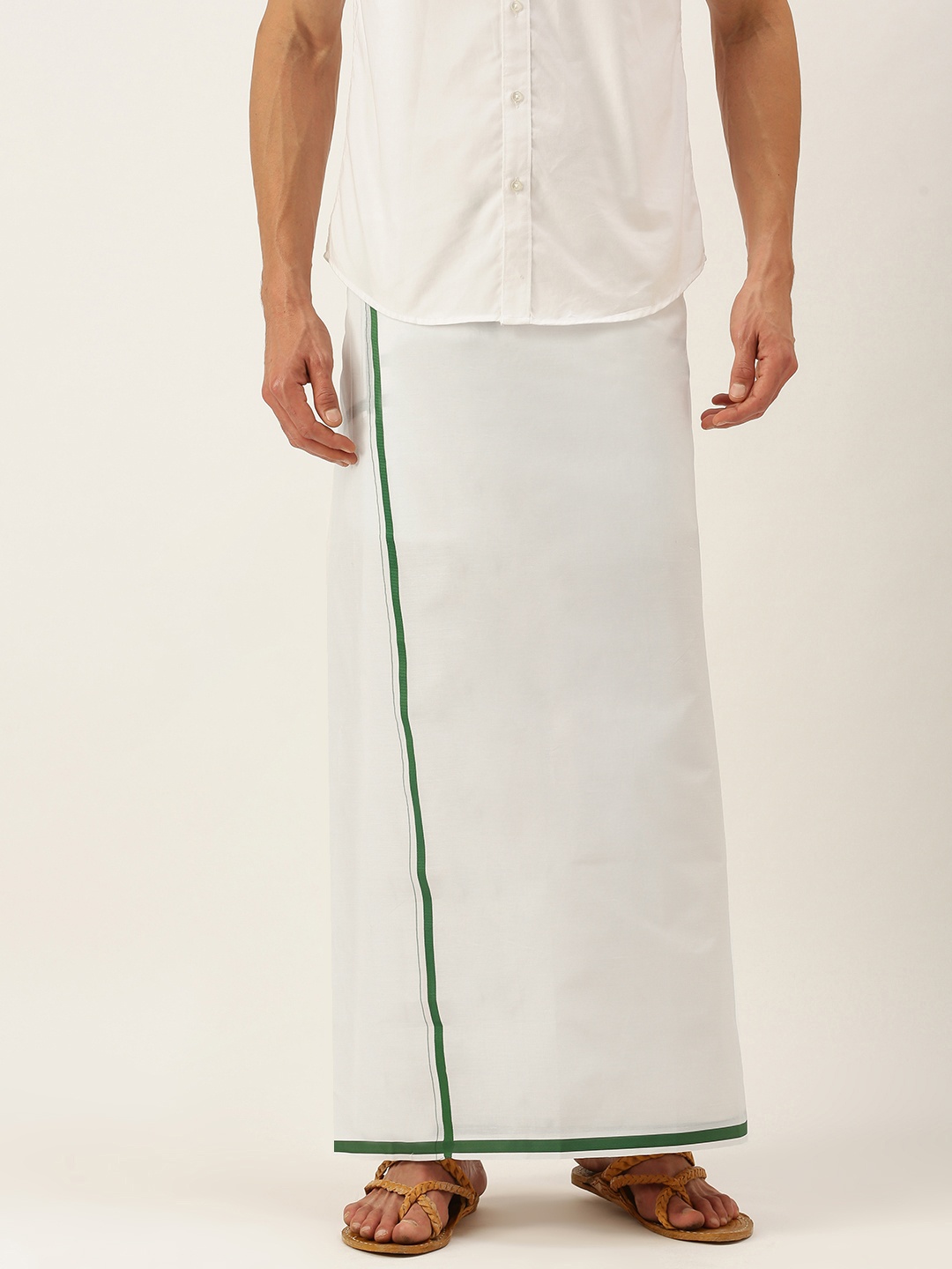 

SELVAMAGAN Men White & Green Solid Dhoti with Border