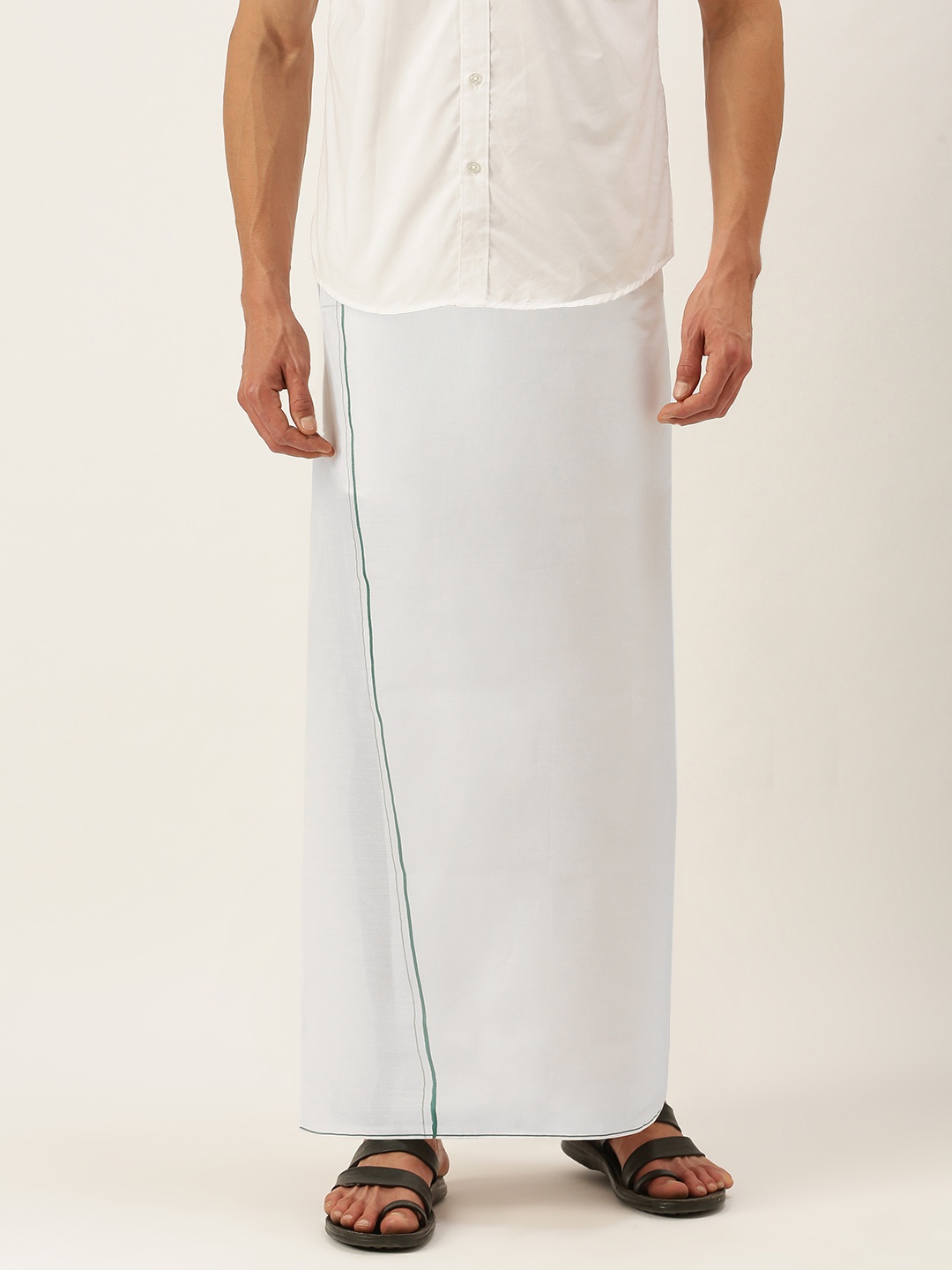 

SELVAMAGAN Men White Solid Cotton Dhoti with Border
