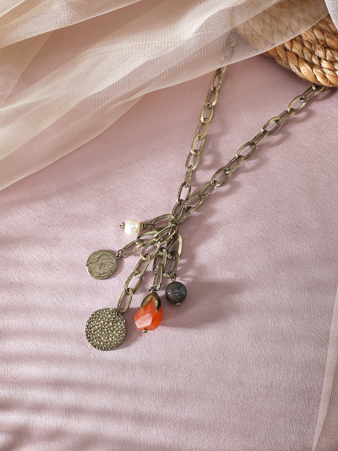 

Rubans Women Gold Plated Interlinked Beads Pendant Necklace
