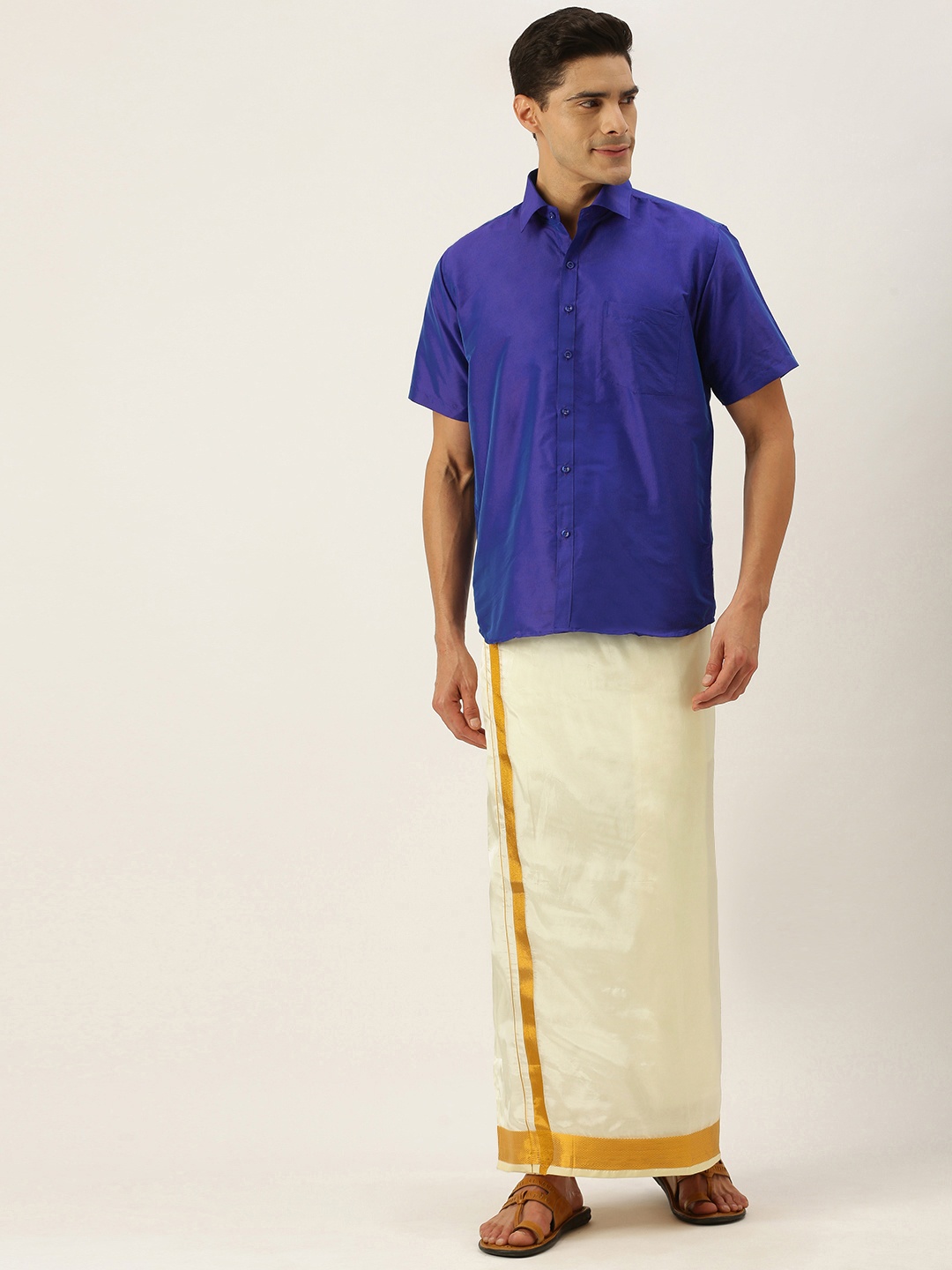 

THANGAMAGAN Men Blue & Off White Shirt with Dhoti