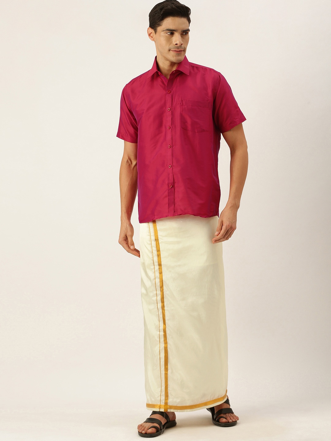 

THANGAMAGAN Men Red & Off White Shirt with Dhoti