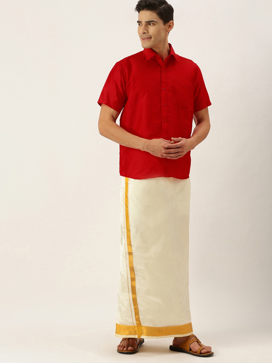 

THANGAMAGAN Men Red & Off White Shirt with Dhoti