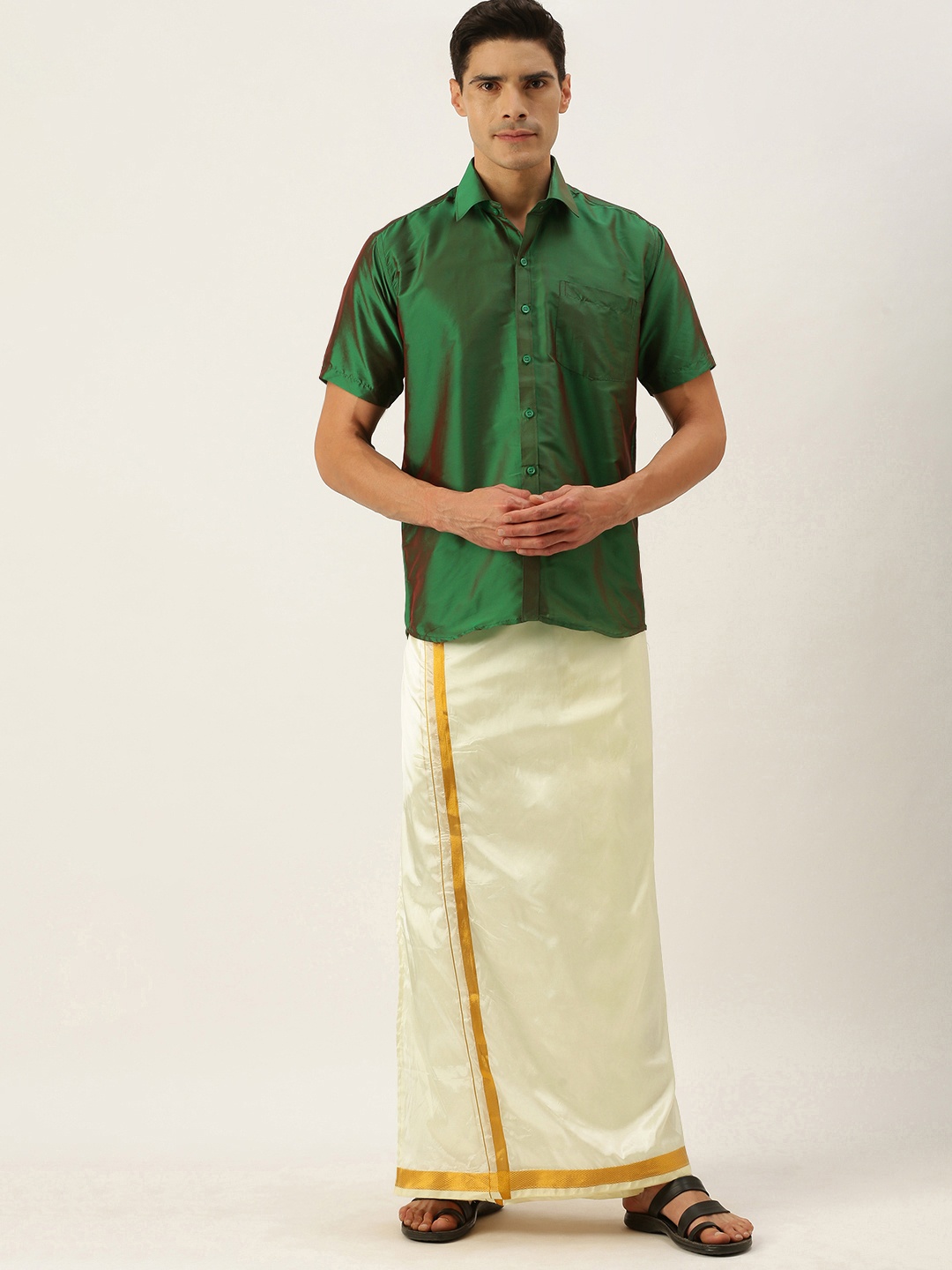 

THANGAMAGAN Men Green & Off White Solid Shirt with Vesthi