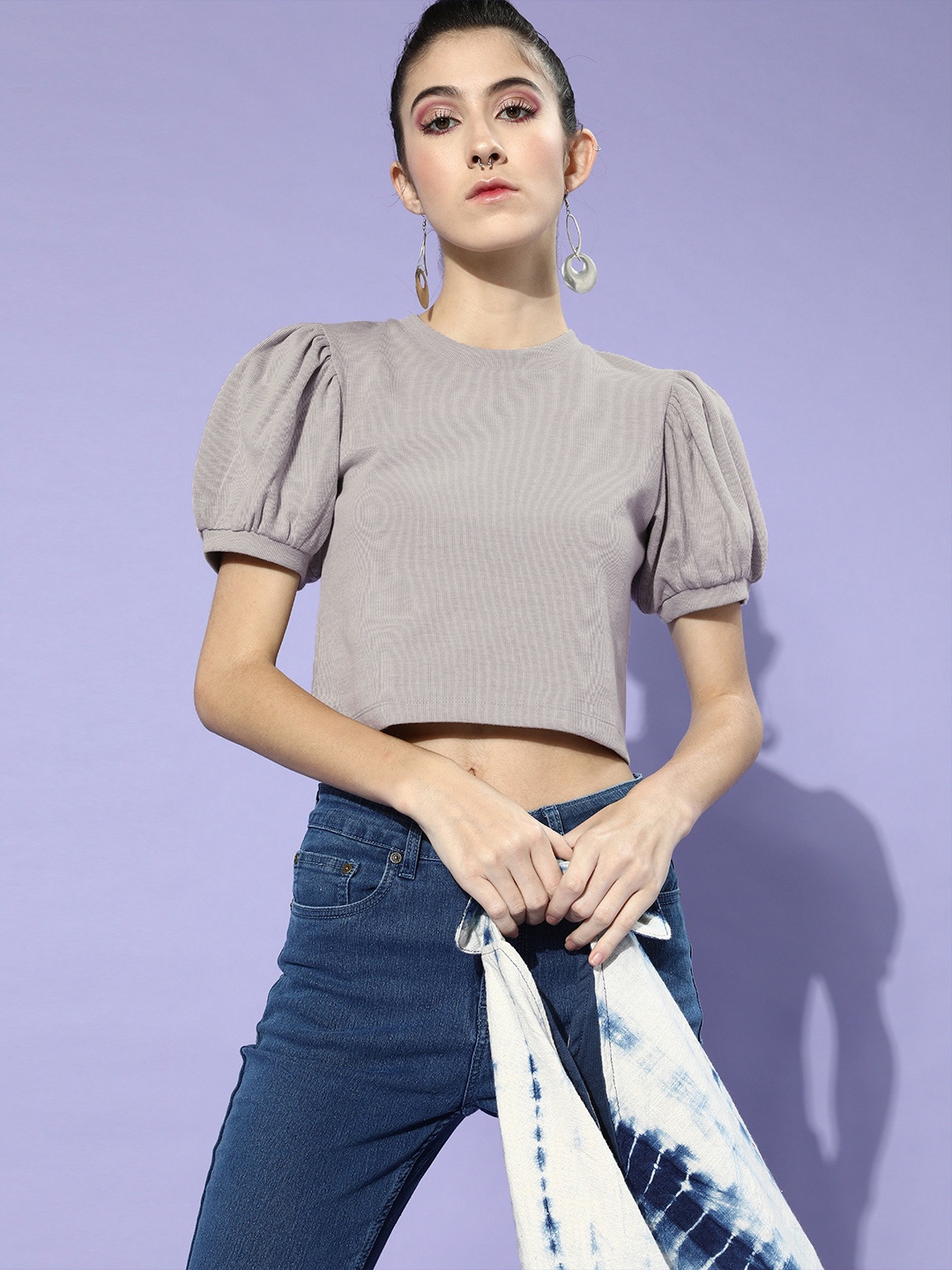 

KASSUALLY Women Grey Solid Crop Top