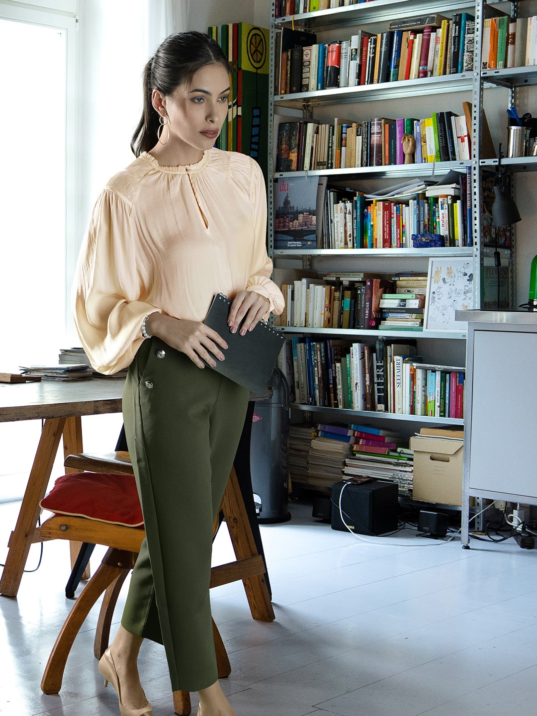 

MANGO Cream-Coloured Keyhole Neck Top