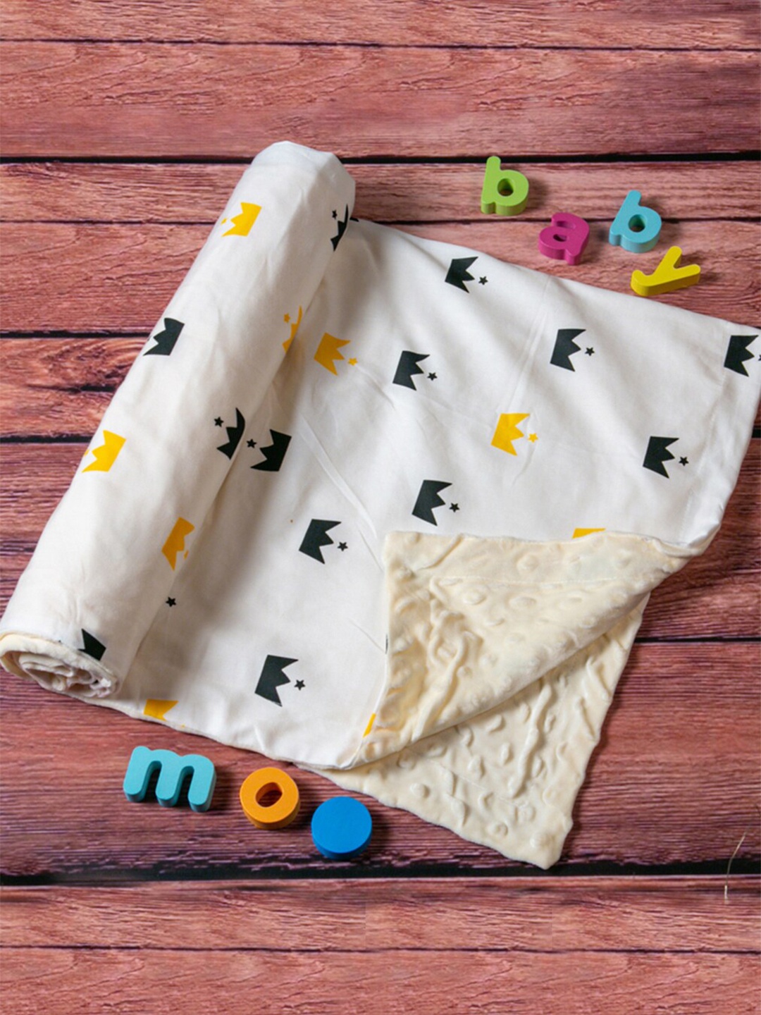 

Baby Moo White & Black Conversational Mild Winter 210 GSM Single Bed Blanket