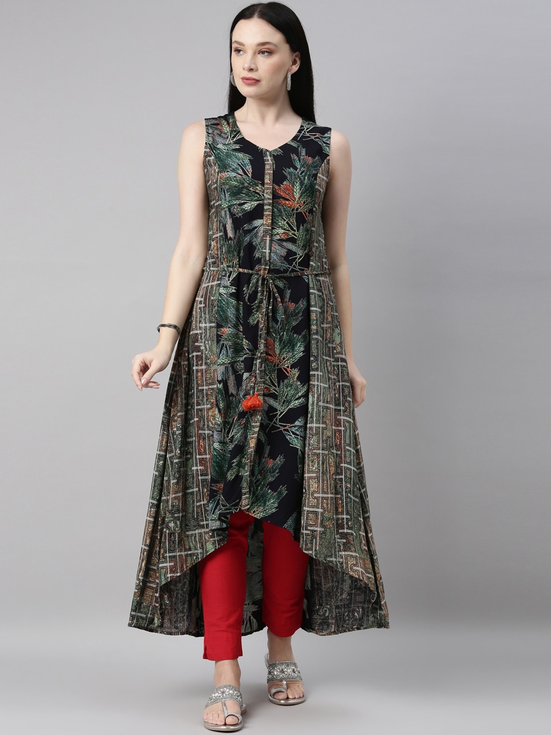 

Neerus Women Green Printed Anarkali Kurta, Black