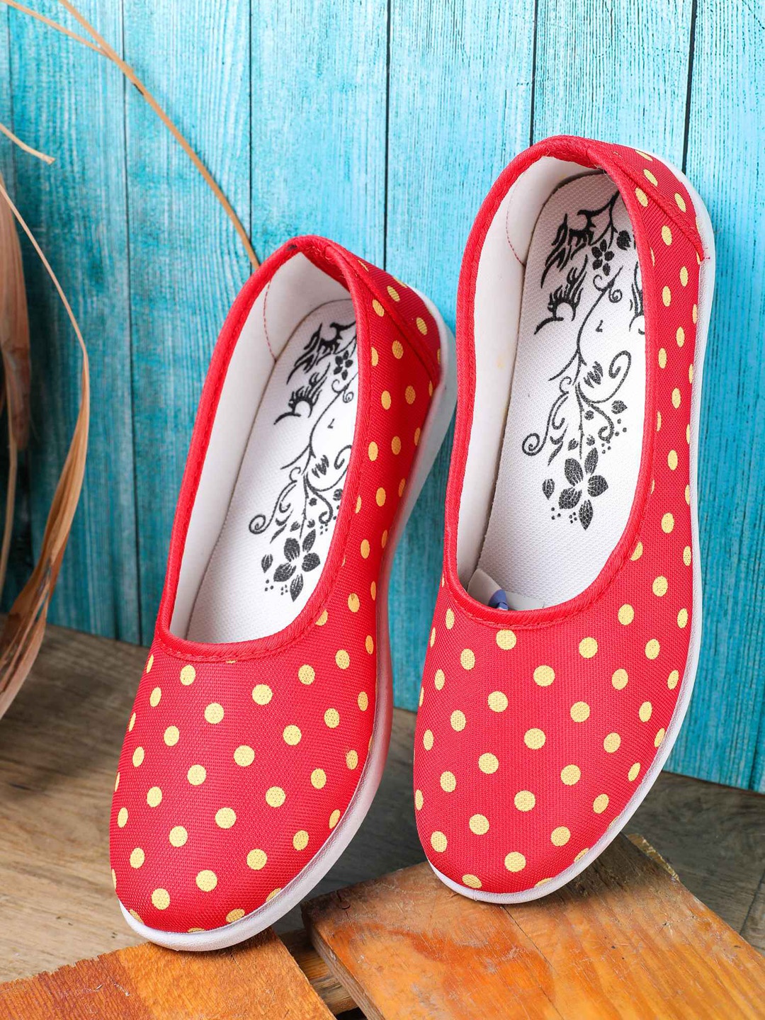 

FABBMATE Women Red Printed Ballerinas Flats