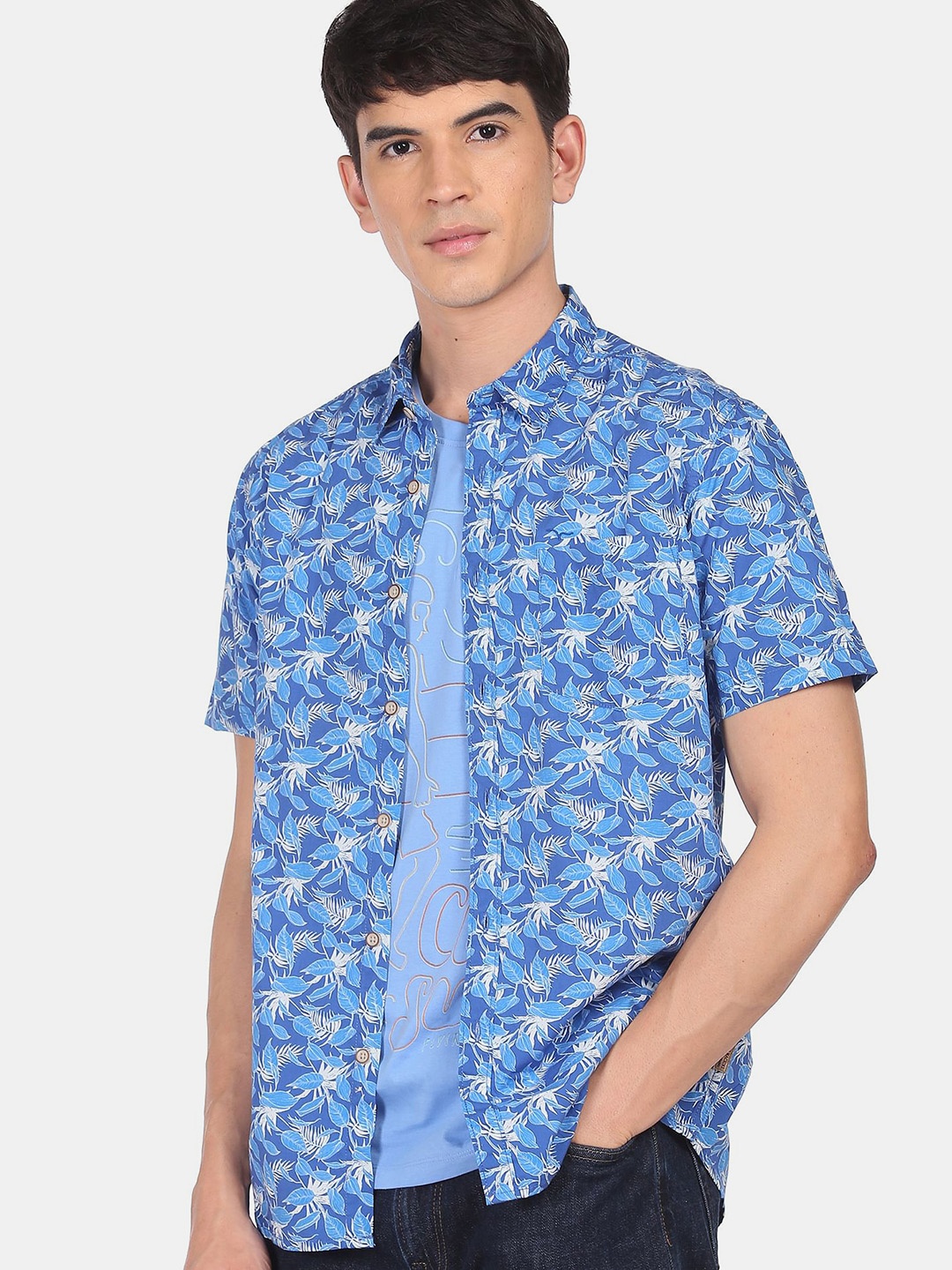 

Flying Machine Men Blue Floral Opaque Printed Casual Shirt