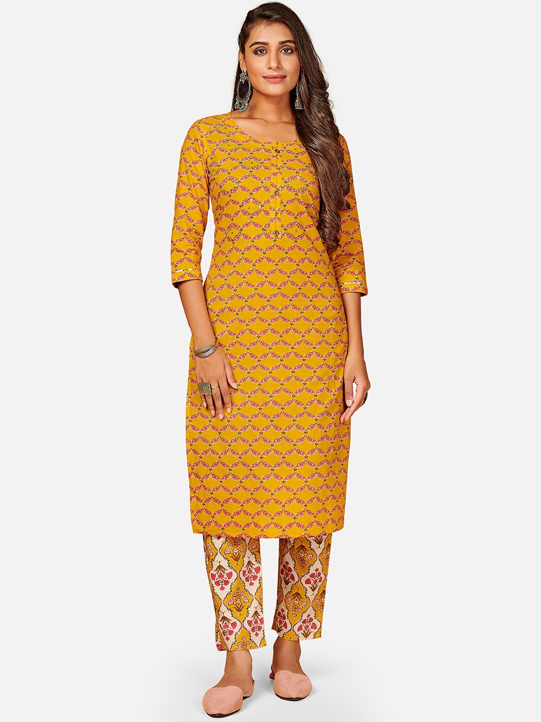 

Vbuyz Women Yellow & Beige Floral Printed Regular Pure Cotton Kurta With Trousers