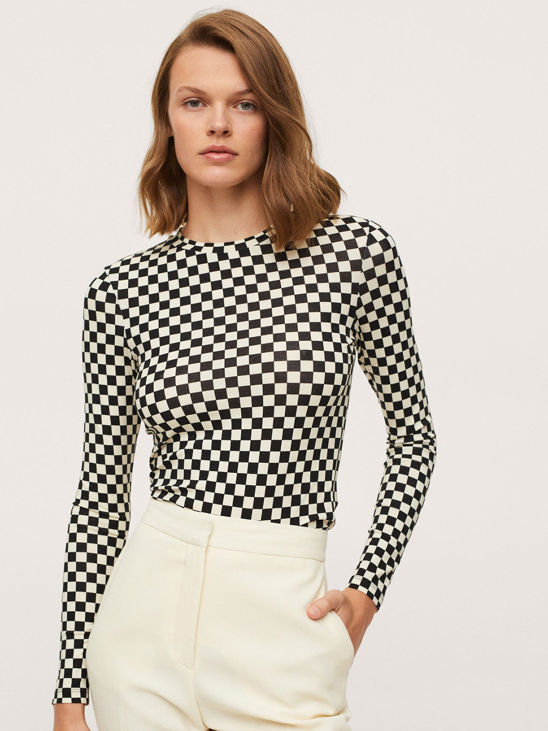 

MANGO Women Black & Off-White Checked T-shirt