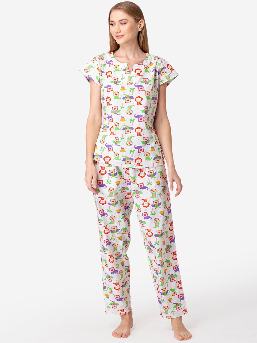 

Fluffalump Women White & Red Printed Pure Cotton Night suit