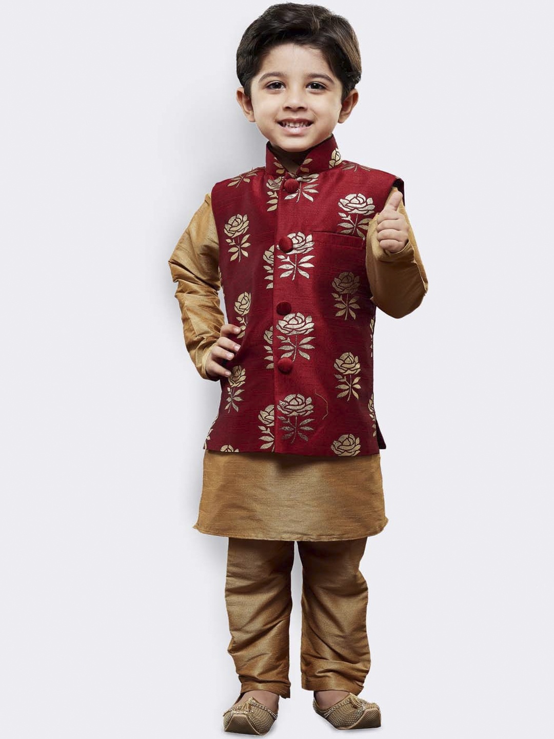 

VASTRAMAY Boys Maroon & Gold-Toned Floral Regular Kurta with Pyjamas