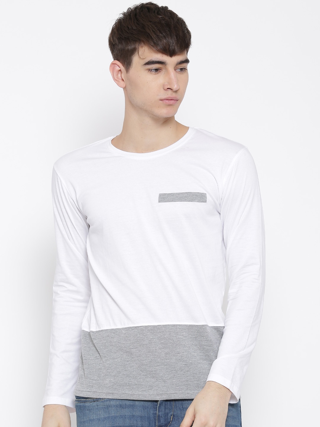

Hubberholme Men White Colourblocked Round Neck Pure Cotton T-shirt