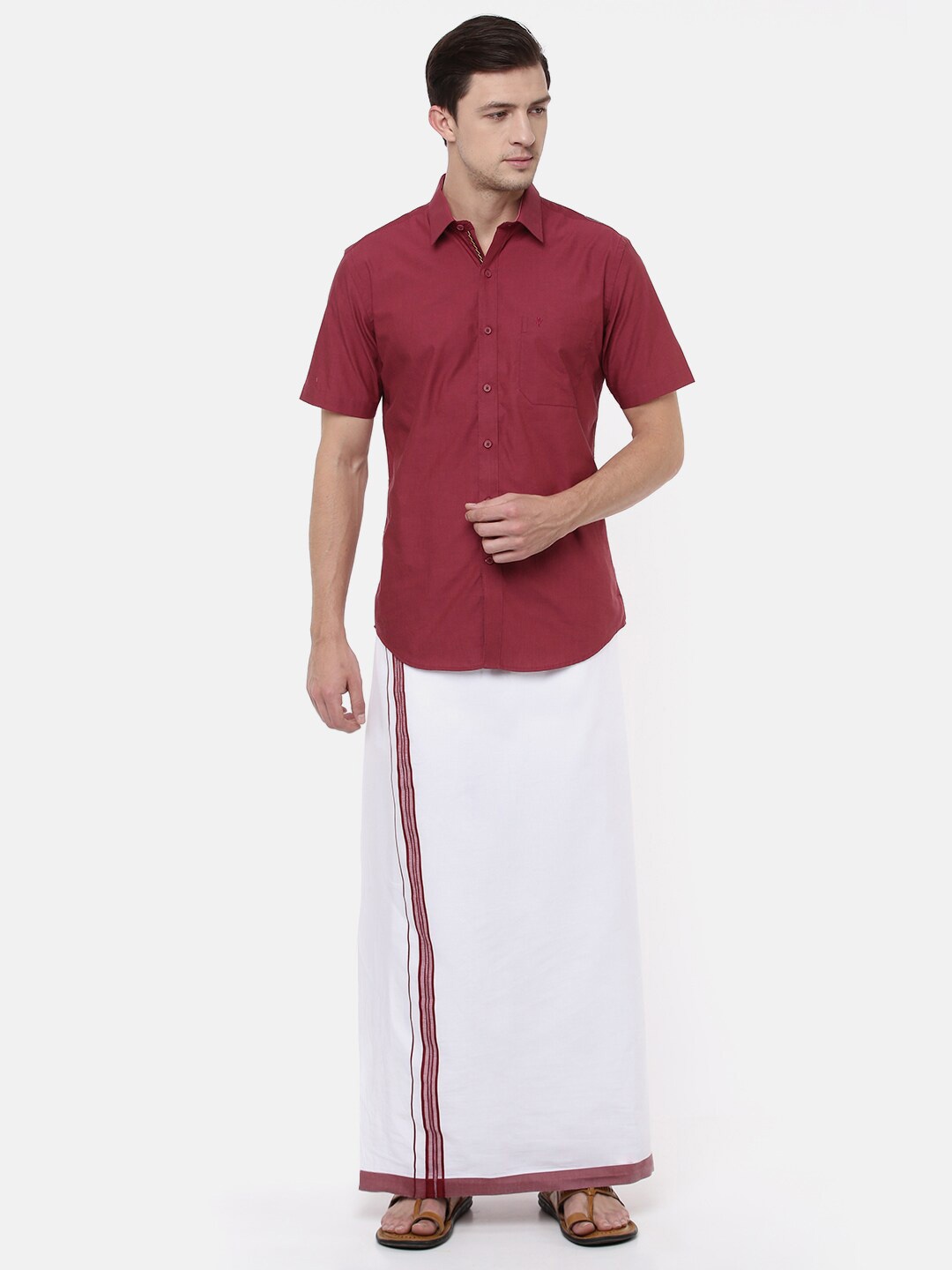 

Ramraj Men Maroon Pure Cotton Solid Shirt with Vesthi