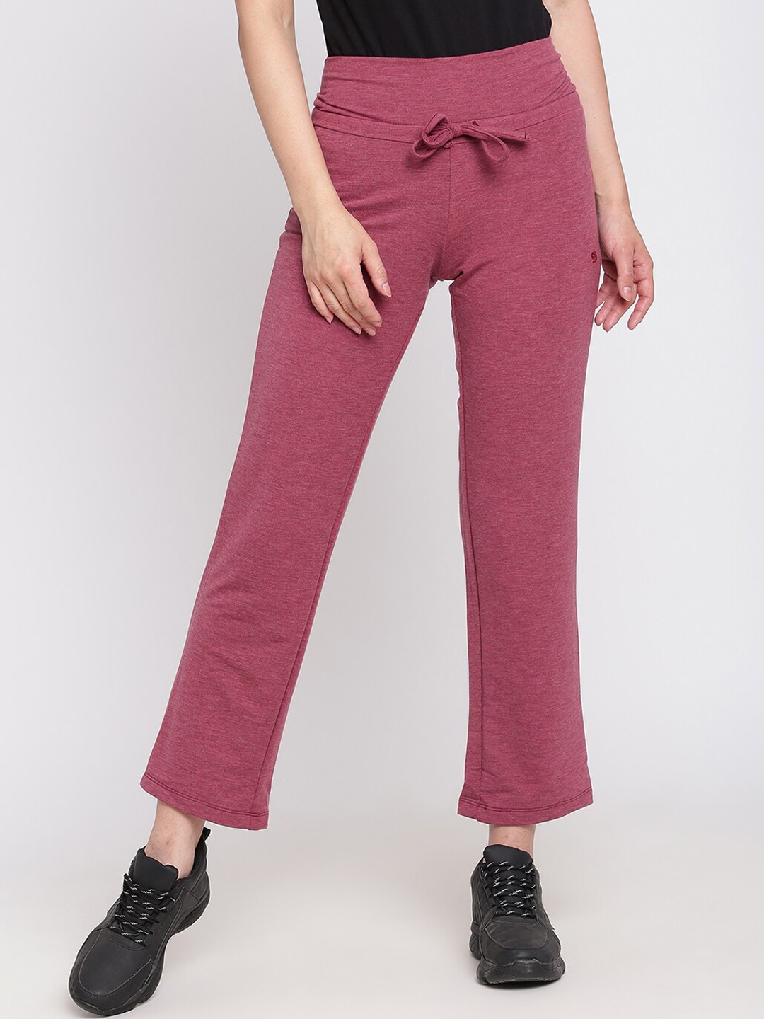

Spolei Women Pink Solid Slim-Fit Cotton Trackpant