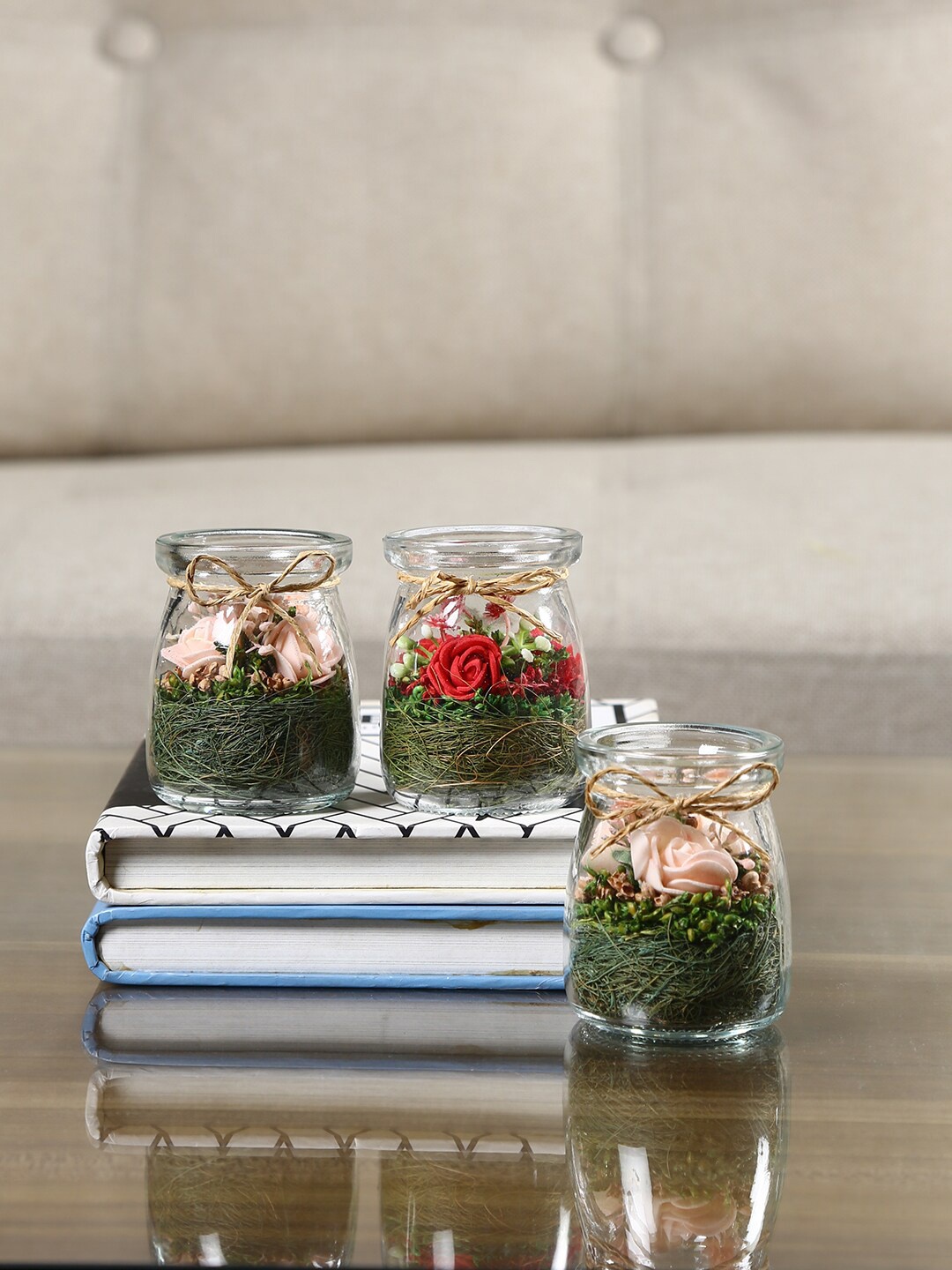 

HomeTown Set of 2 Peach & Red Artificial Rose Box