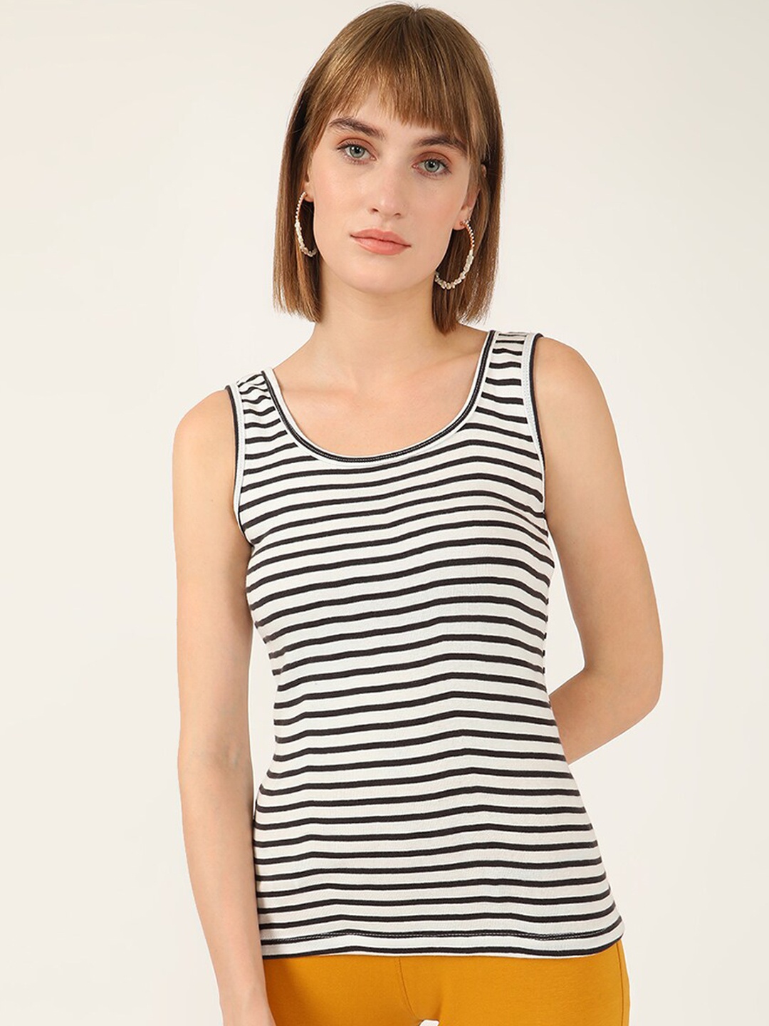 

V2 Value & Variety Black & White Striped Monochrome Regular Top