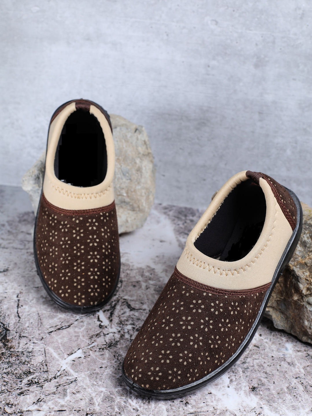 

FABBMATE Women Brown & Beige Ballerinas with Laser Cuts