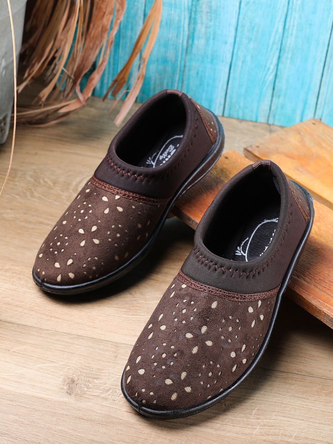 

FABBMATE Women Brown Embellished Ballerinas with Laser Cuts Flats