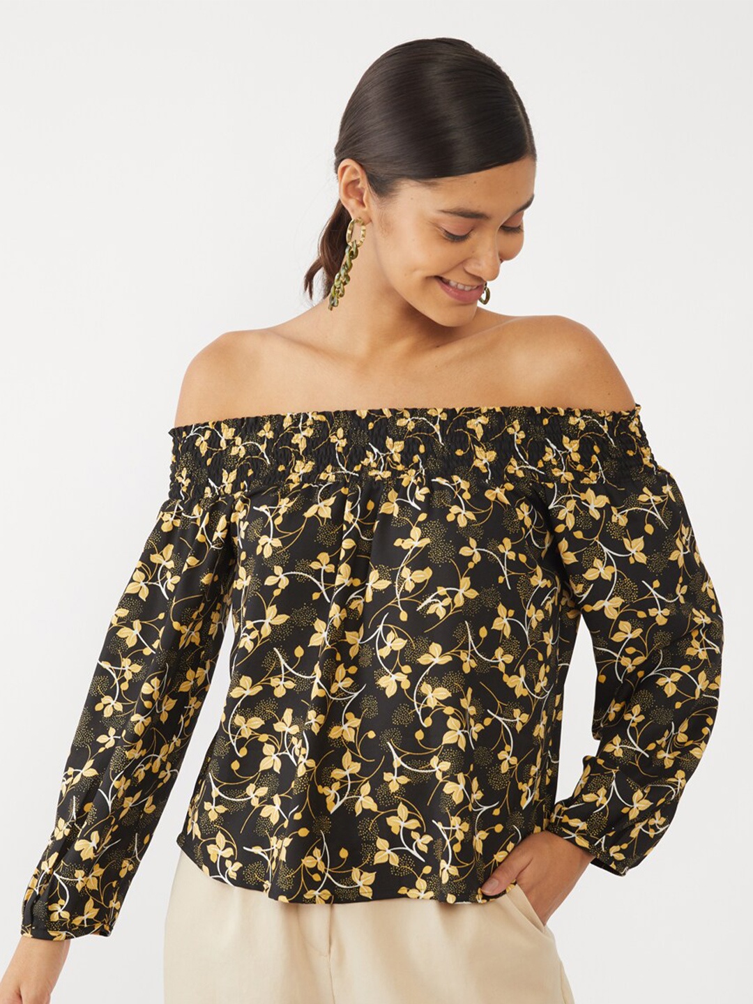 

Zink London Black & Yellow Floral Off-Shoulder Bardot Top