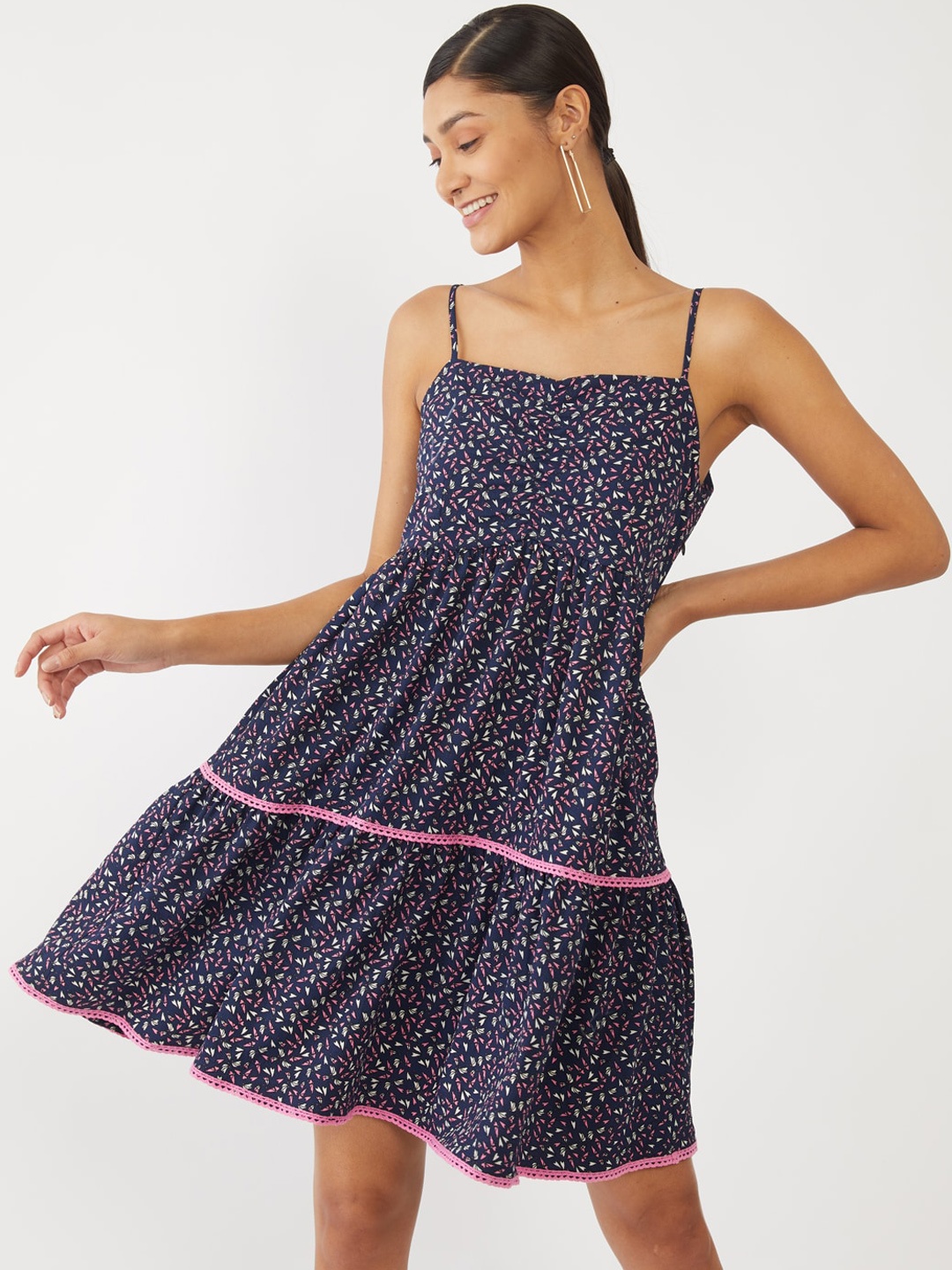 

Zink London Blue Floral Fit & Flare Dress