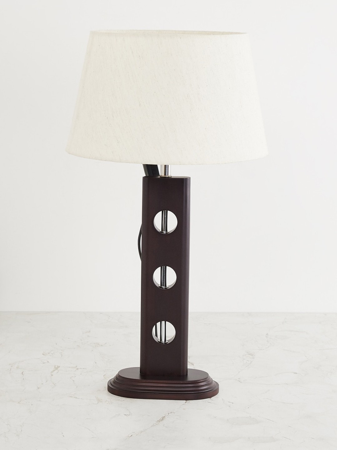 

Homecenter White Wooden Electrical Table Lamp