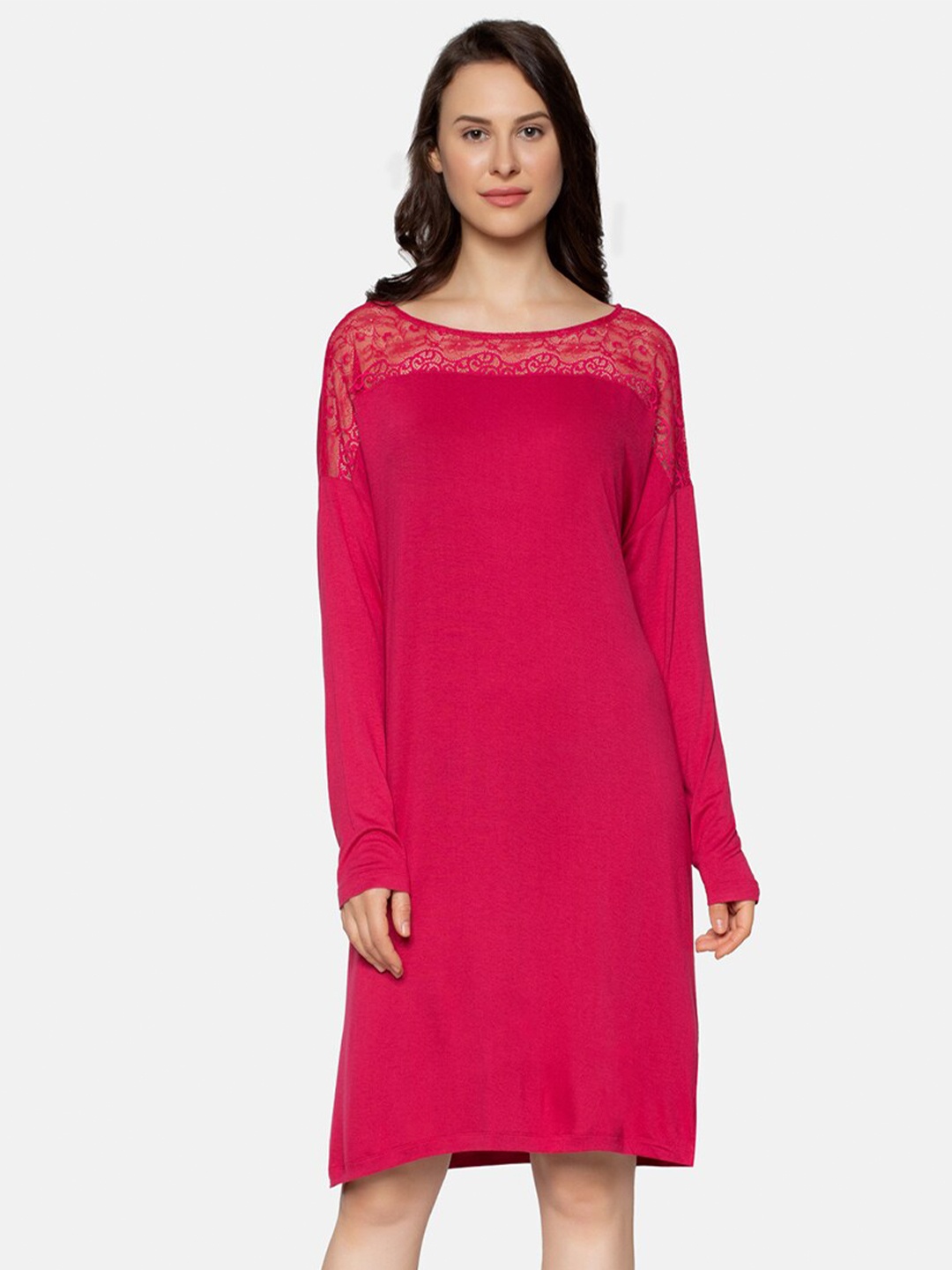

Triumph Amourette 01 Long Sleeve Soft Fabric Sustainable Nightdress, Red