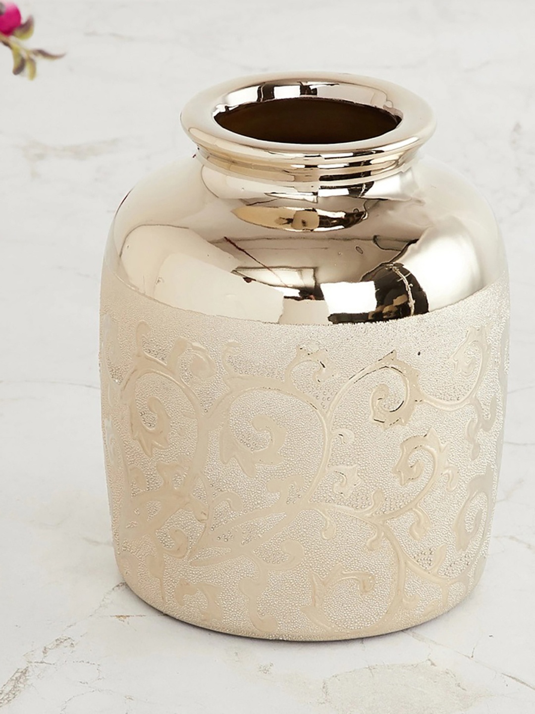 

Home Centre Gold-Toned Textured Ceramic Vase