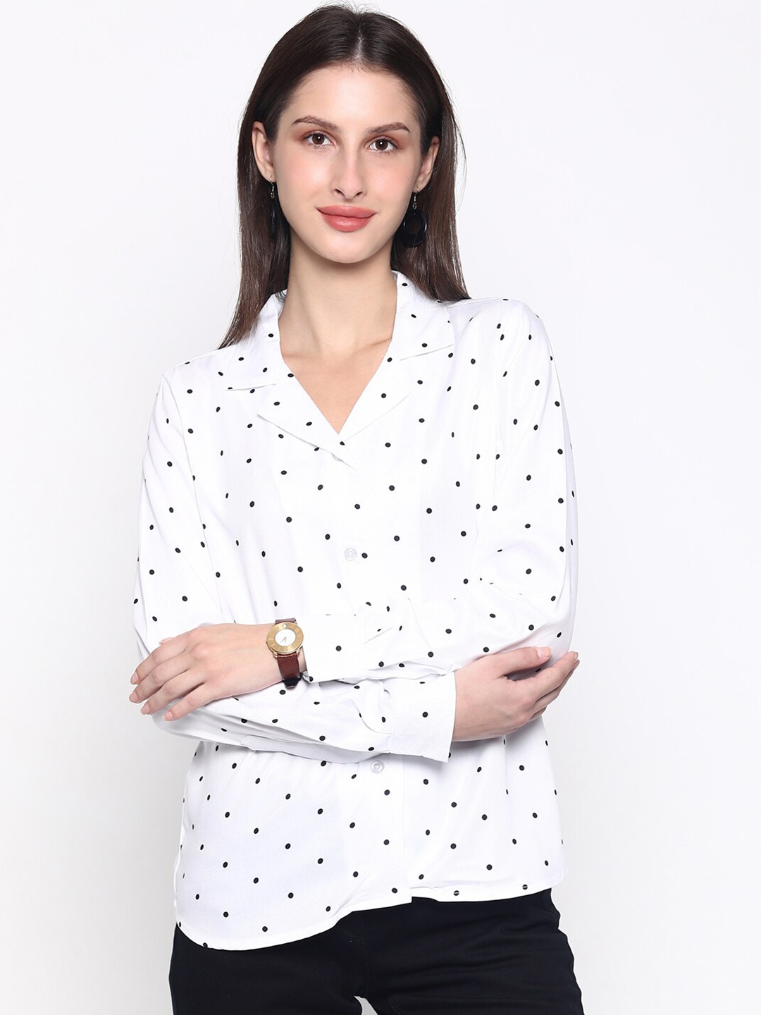 

CINNAMON CLOSET White & Black Shirt Style Top