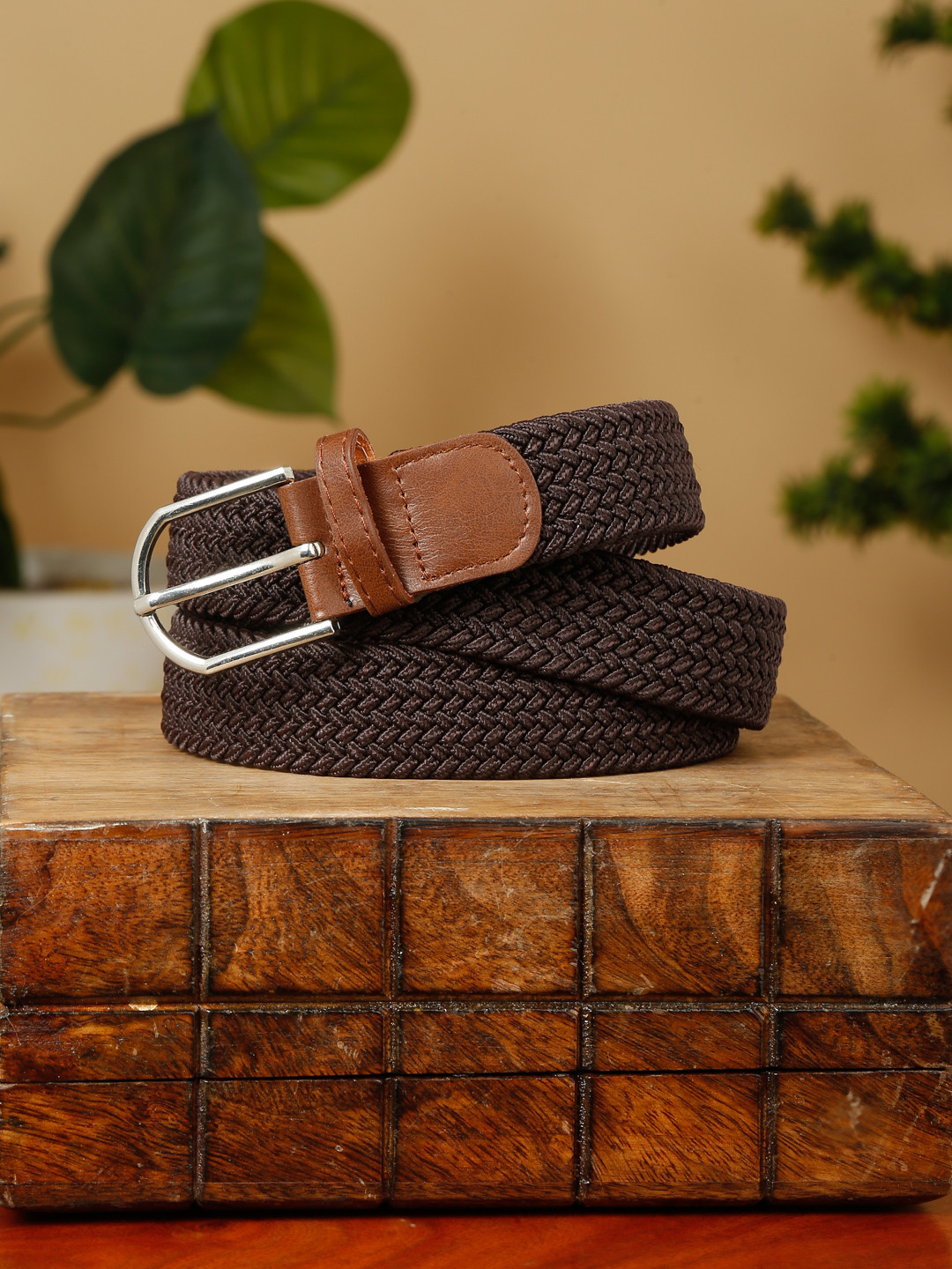 

MUTAQINOTI Unisex Burgundy Woven Design Belt