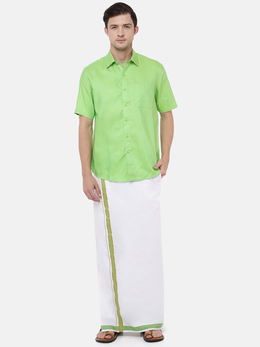 

Ramraj Men Green & White Pure Cotton Solid Shirt with Vesthi