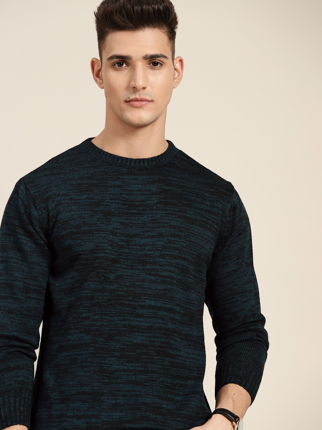 

INVICTUS Men Navy Blue & Black Abstract Self-Design Acrylic Pullover Sweater
