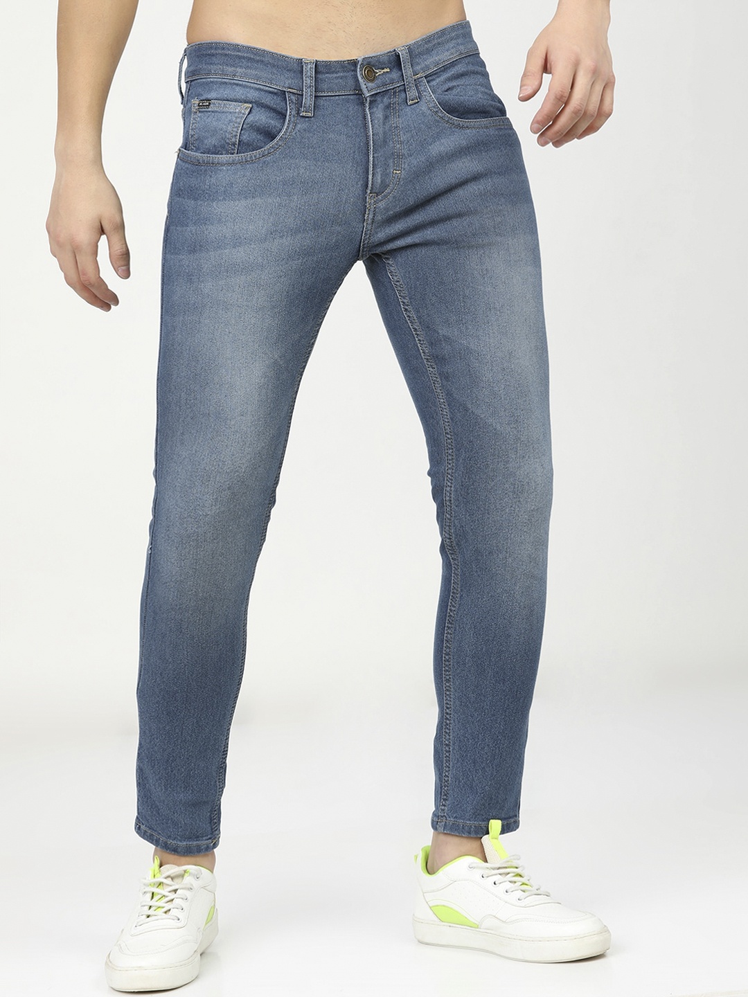 

HIGHLANDER Men Blue Tapered Fit Heavy Fade Stretchable Jeans