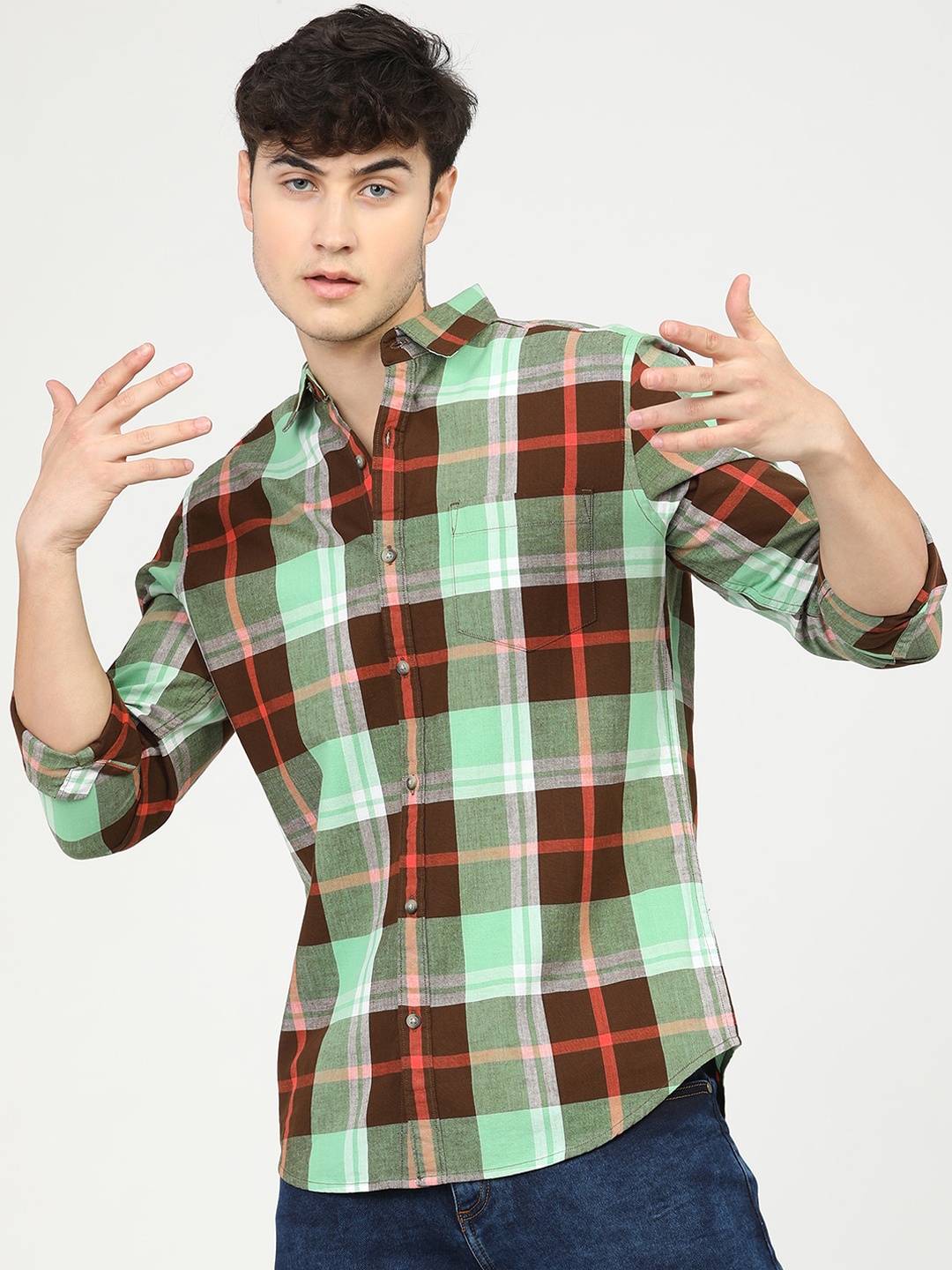 

HIGHLANDER Men Green Slim Fit Tartan Checks Opaque Checked Casual Shirt