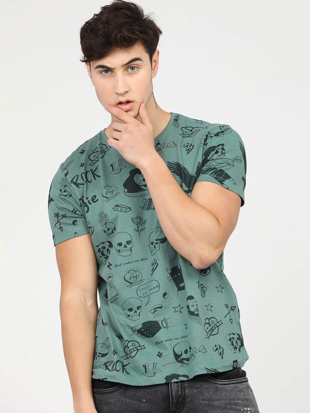

LOCOMOTIVE LOCOMOTIVE Men Olive Green Round Neck Slim Fit T-shirt