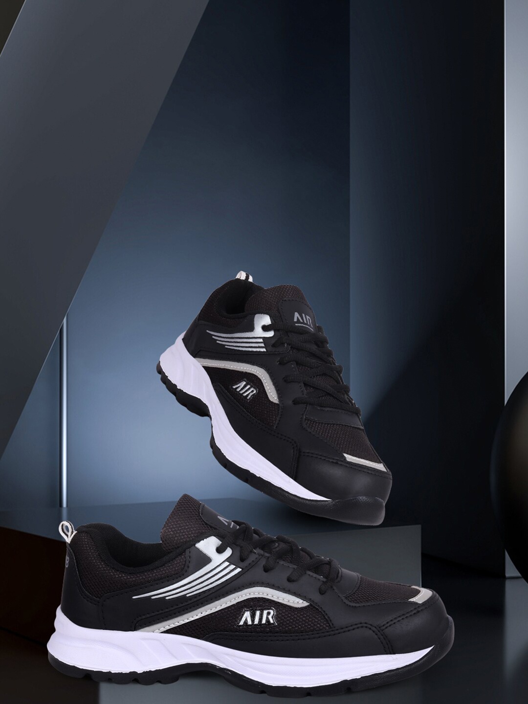 

CLYMB Men Black Mesh Running Shoes