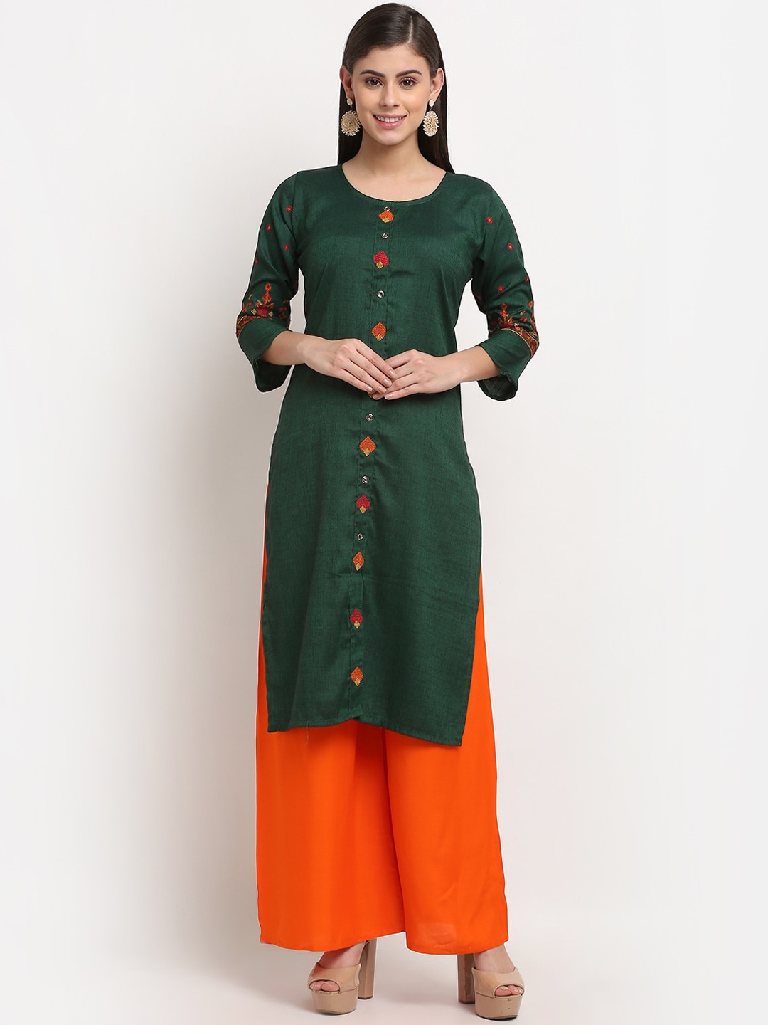 

GRACIT Women Green Embroidered Regular Kurta with Palazzos