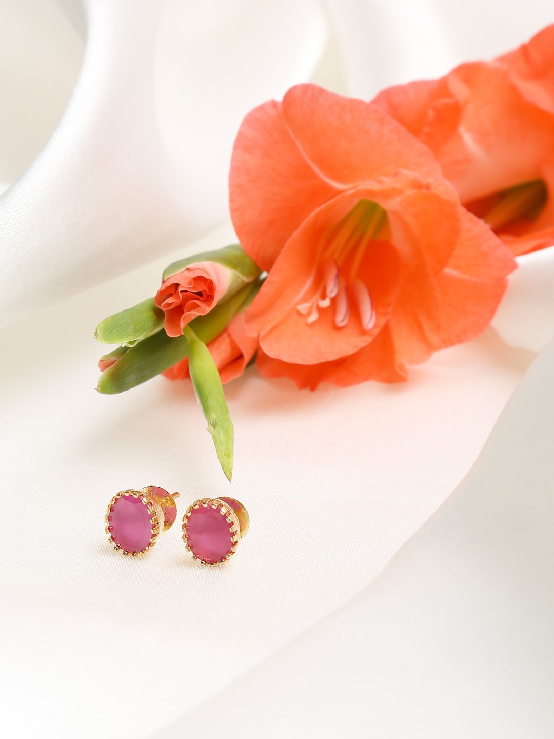 

Ruby Raang Maroon & Gold-Toned Oval Studs Earrings