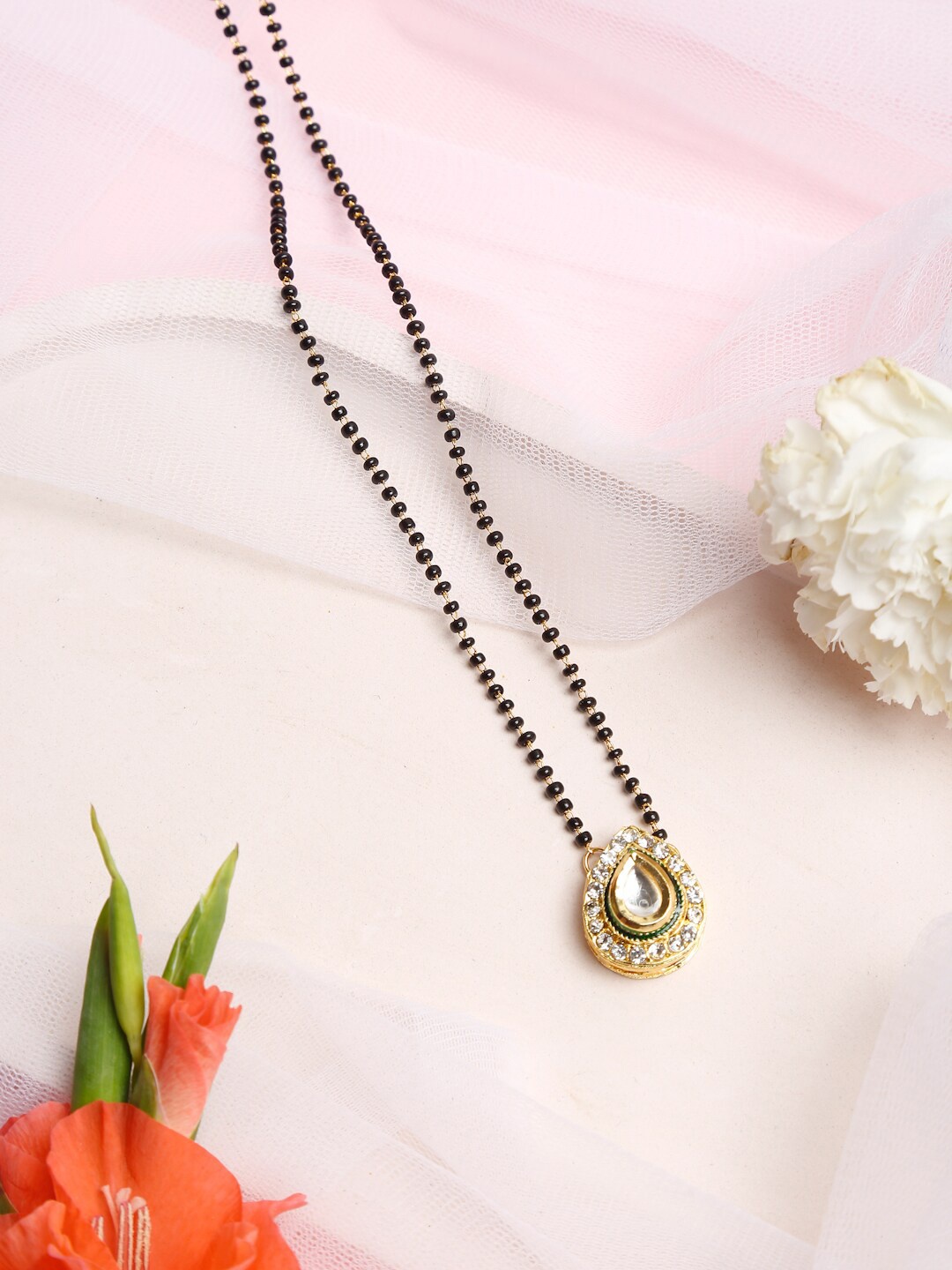 

Ruby Raang Black & Gold Kundan Mangalsutra