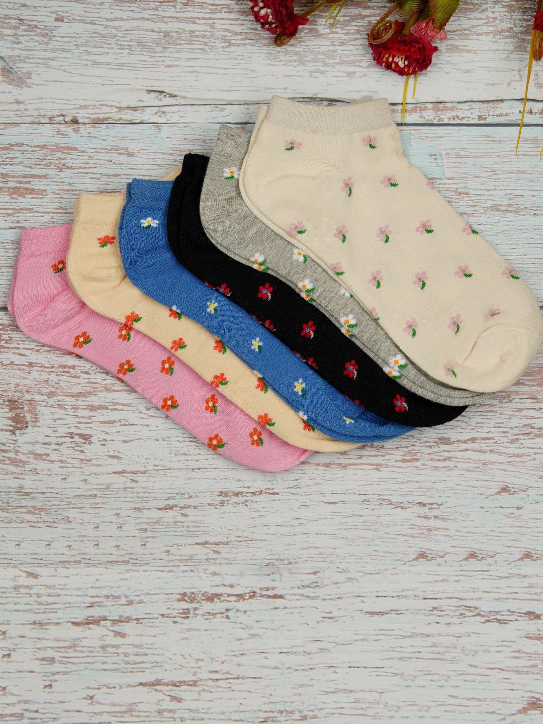 

N2S NEXT2SKIN Women Pack Of 6 Assorted Ankle-Length Socks