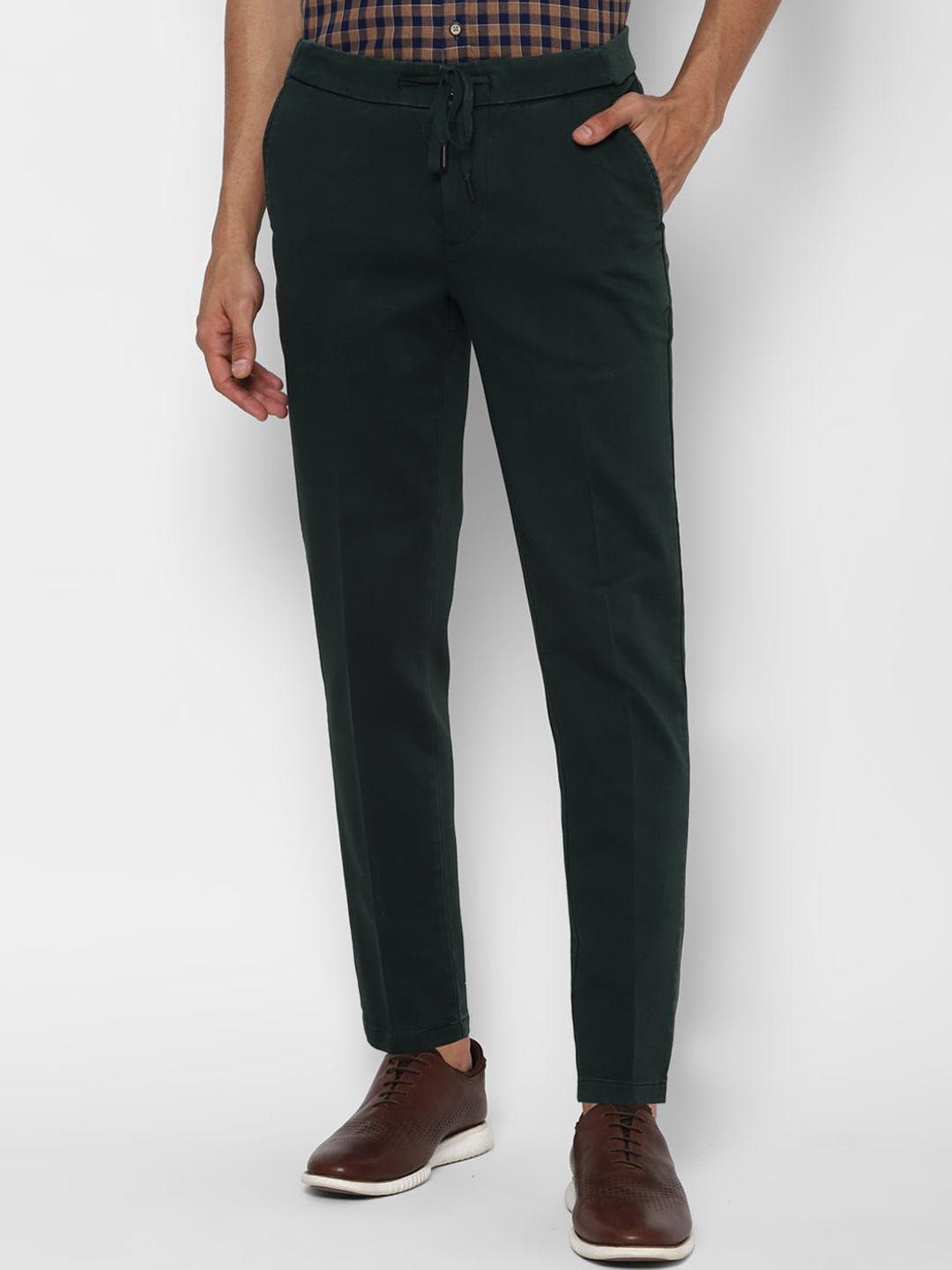

Allen Solly Sport Men Green Slim Fit Trousers