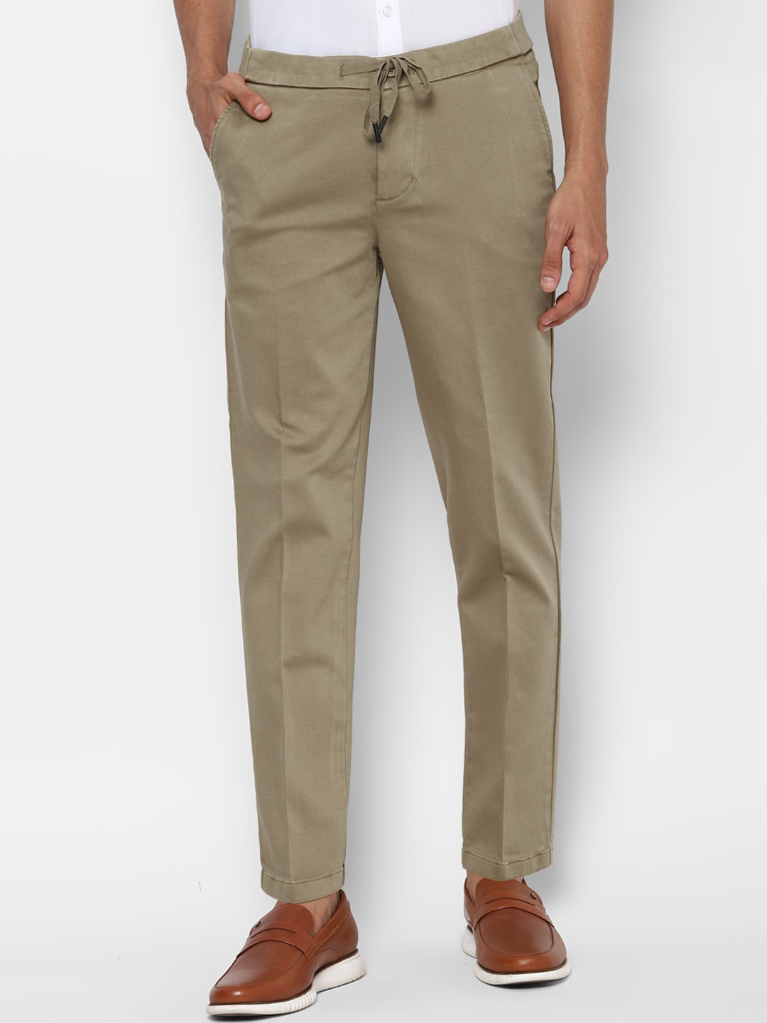 

Allen Solly Sport Men Khaki Slim Fit Trousers