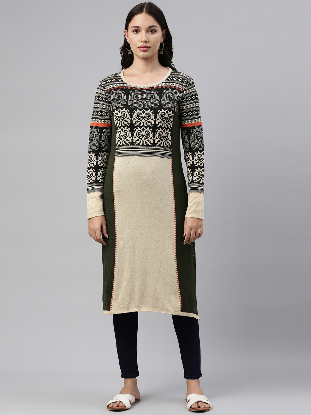 

Neerus Women Beige & Black Geometric Printed Knitted Kurta