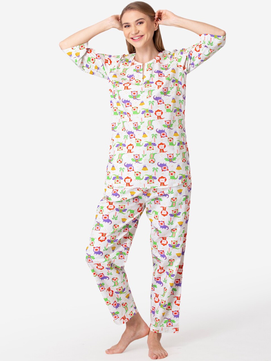 

Fluffalump Women White & Green Cartoon Characters Printed Pure Cotton Night suit