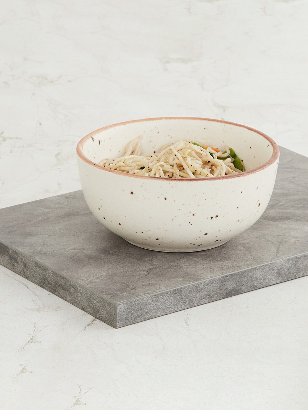 

Home Centre Unisex Red & Off-White Solid Stoneware Cereal Bowl