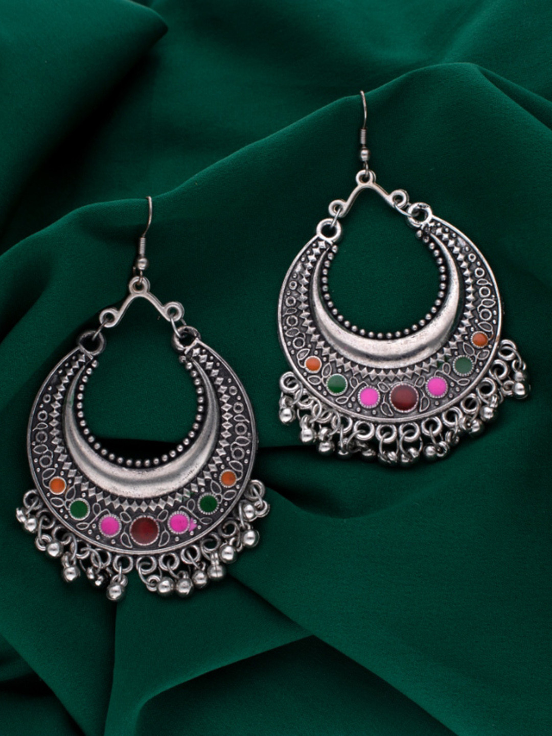 

MORKANTH JEWELLERY Silver-Toned Contemporary Drop Earrings